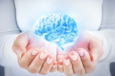 Colegiul Medicilor Stomatologi Suceava vă invită la cursul:   FAȚETE INTEGRAL CERAMICE: DE LA PREPARAȚII LA CIMENTARE Dr. Dan Pătroi